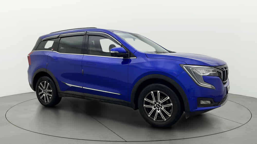 2024 Mahindra XUV700 2021-2026 AX 7 LUXURY D AT 7 STR