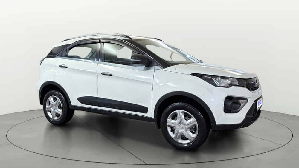 2020 Tata Nexon XMA SUNROOF PETROL