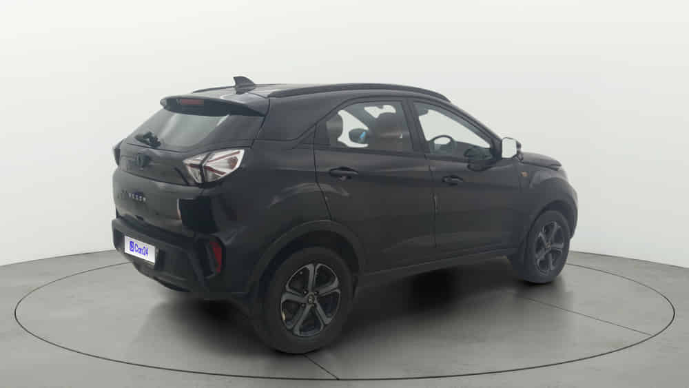 2023 Tata Nexon XZA PLUS LUX SUNROOF RED DARK PETROL