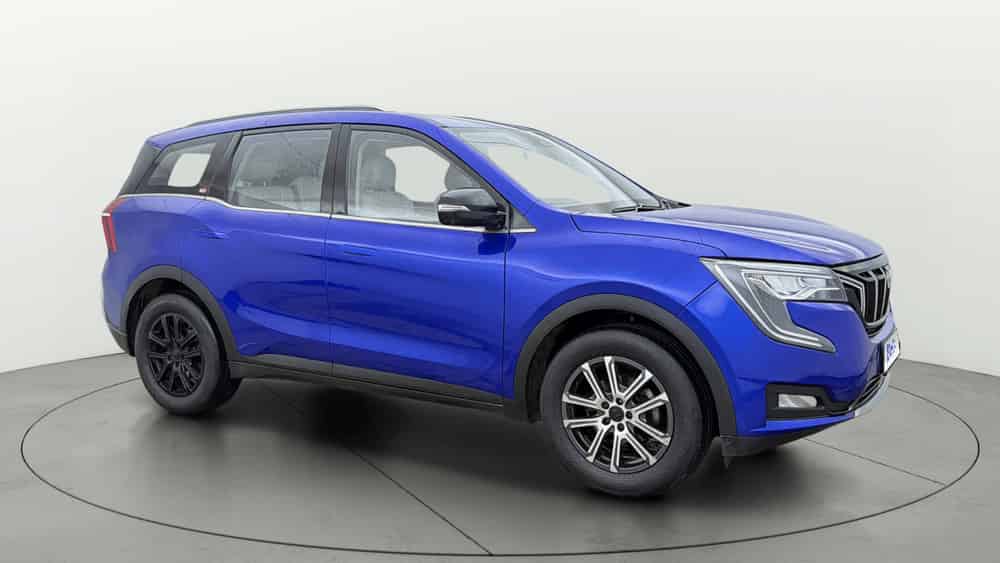 2022 Mahindra XUV700 2021-2026 AX 7 LUXURY D AT 7 STR