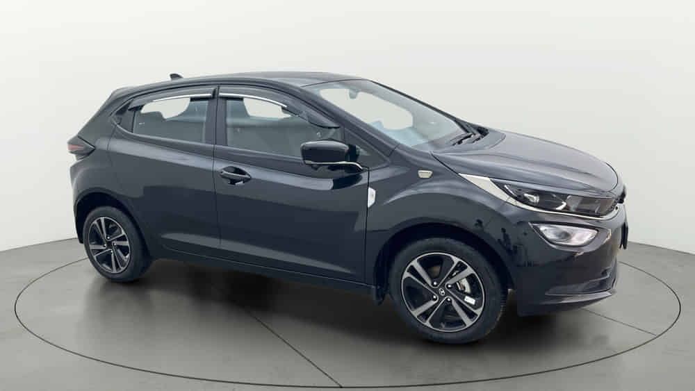 2025 Tata Altroz 2020-2025 XZA Plus (S) Lux Dark Edition