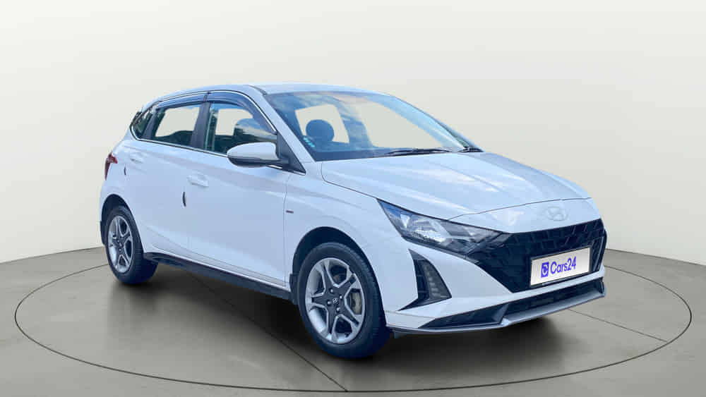 2025 Hyundai i20 SPORTZ 1.2 IVT
